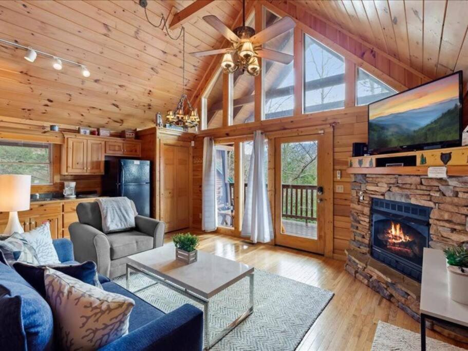 Breathtaking Views Of The Smokies, 3 Mins To Gatlinburg Villa Ngoại thất bức ảnh