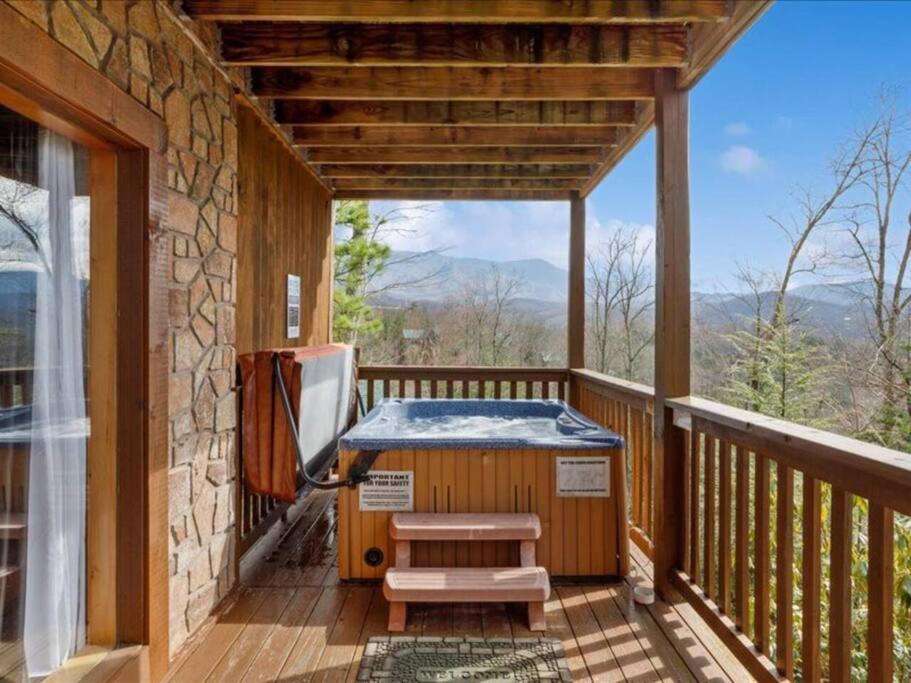 Breathtaking Views Of The Smokies, 3 Mins To Gatlinburg Villa Ngoại thất bức ảnh